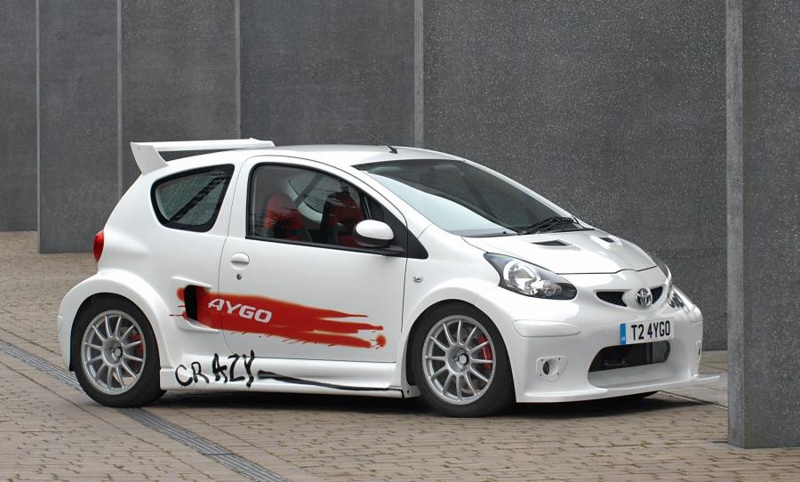  Toyota Aygo Crazy 2008 года  (фото 12 из 16)